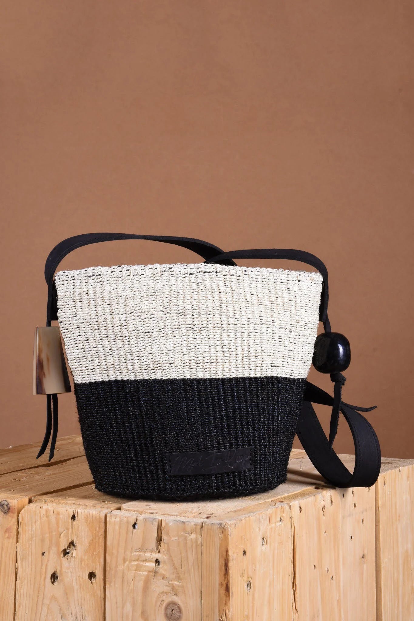 Duara Cross-Body Bag